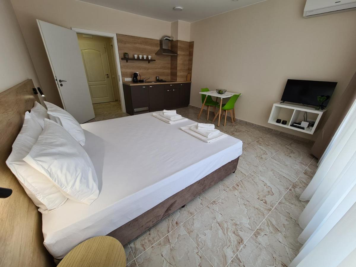 Aparthotel Happy Приморско Экстерьер фото